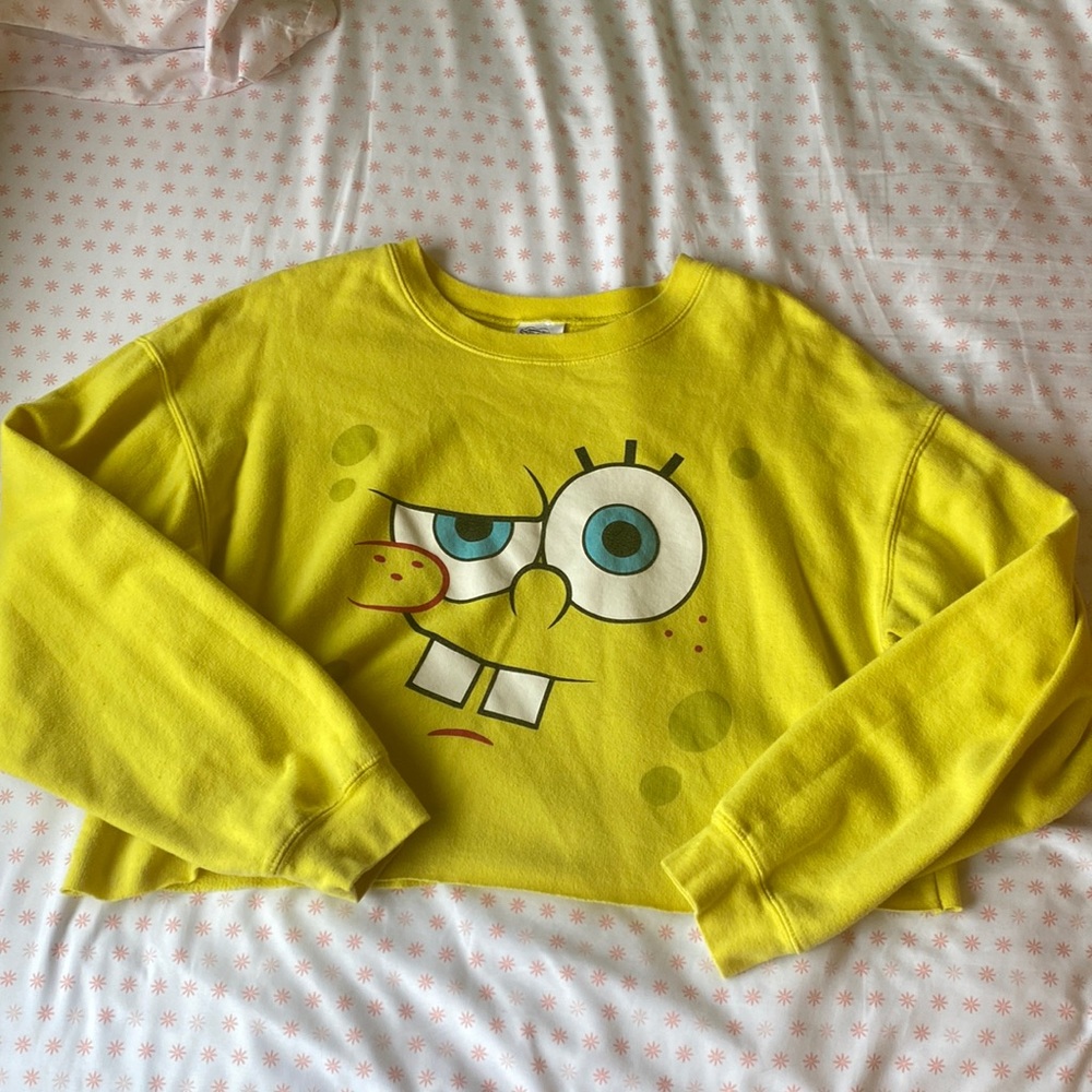 XL SpongeBob cropped shirt